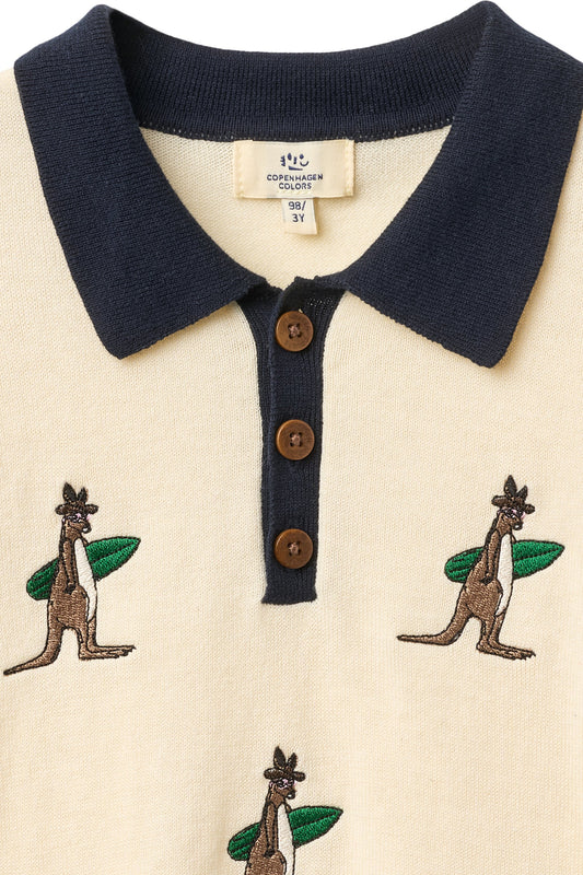 Polo med broderi av kenguru
