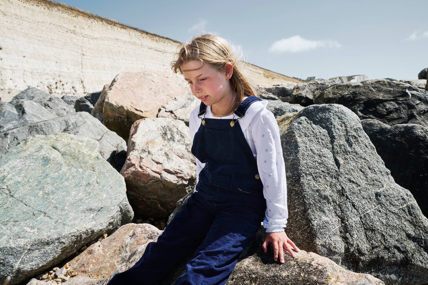 Marineblå snekkerbukse i tykk cordfløyel | Dotty Dungarees
